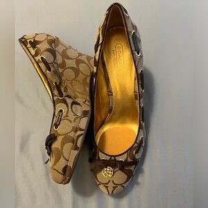 Authentic Coach Vintage Wedge Loafers